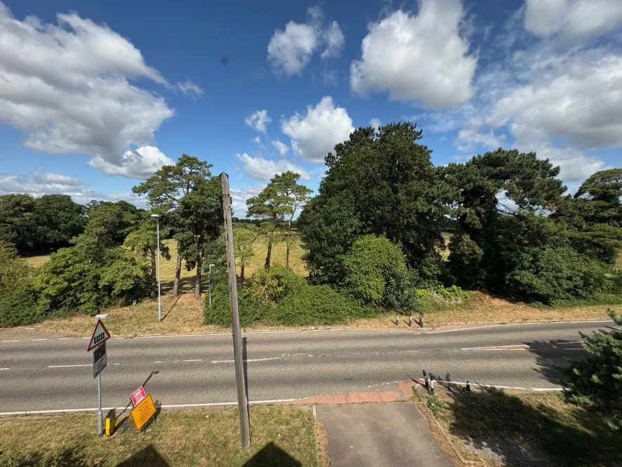 Property for Auction in East Anglia - Olive Stone, London Road, Six Mile Bottom, Newmarket, Suffolk CB8 0UF