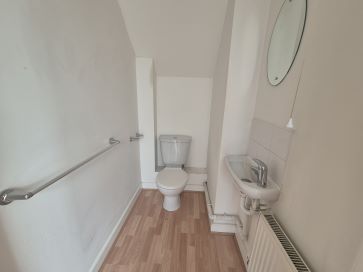 Property for Auction in East Anglia - 11 Park House Court, Catton Grove Road, Norwich, Norfolk NR3 3QL