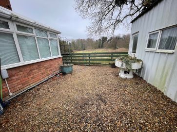 Property for Auction in East Anglia - 36 Beck Way, Loddon, Norwich, Norfolk NR14 6UZ