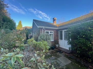 Property for Auction in East Anglia - 1 Meadow Lane, Thorpe St Andrew, Norwich, Norfolk NR7 0QX