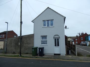 Property for Auction in East Anglia - 7 Nettle Hill West, Great Yarmouth, Norfolk NR30 2DW