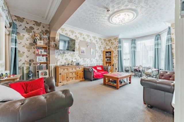 16 Trafalgar Road, Great Yarmouth, Norfolk, NR30 2LD - Online Auctions