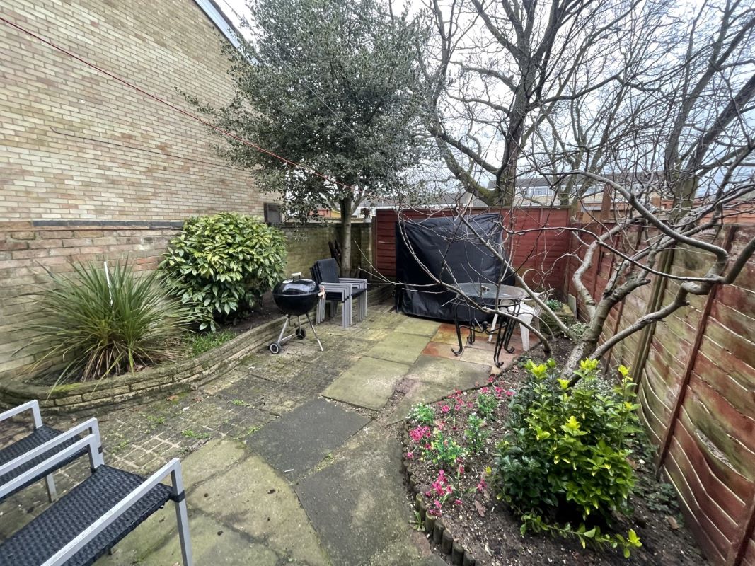 Thetford, Norfolk, IP24 1DZ - Online Auctions