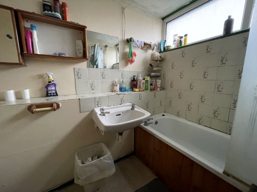Thetford, Norfolk, IP24 1DZ - Online Auctions
