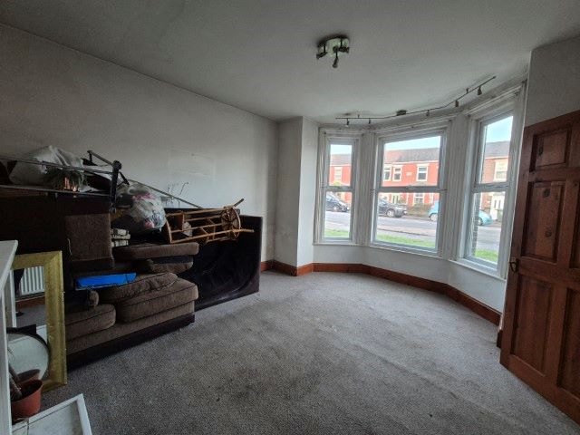 Caister-On-Sea, Great Yarmouth, Norfolk, NR30 5BT - Online Auctions