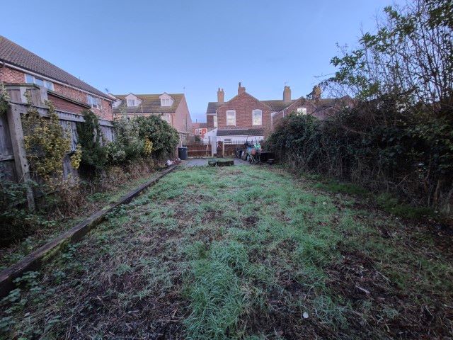 Caister-On-Sea, Great Yarmouth, Norfolk, NR30 5BT - Online Auctions