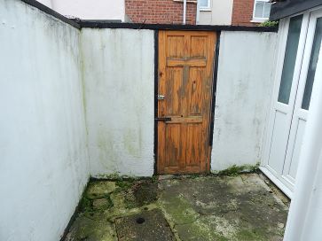 Property for Auction in East Anglia - 33 Admiralty Road, Great Yarmouth, Norfolk NR30 3DQ