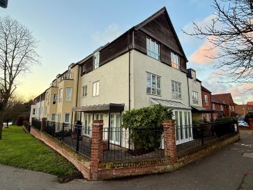 Property for Auction in East Anglia - 24 Fairland Court, Fairland Street, Wymondham, Norfolk NR18 0JS
