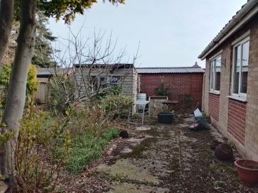 Property for Auction in East Anglia - 35 Beccles Road, Thurlton, Norwich, Norfolk NR14 6RE