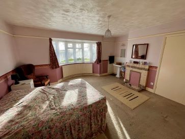 Property for Auction in East Anglia - The Oaks, Cranley Road, Redlingfield, Eye, Suffolk IP23 7NZ