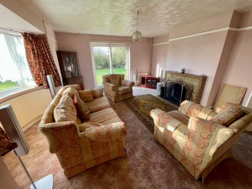 Property for Auction in East Anglia - The Oaks, Cranley Road, Redlingfield, Eye, Suffolk IP23 7NZ