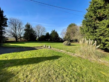 Property for Auction in East Anglia - The Oaks, Cranley Road, Redlingfield, Eye, Suffolk IP23 7NZ
