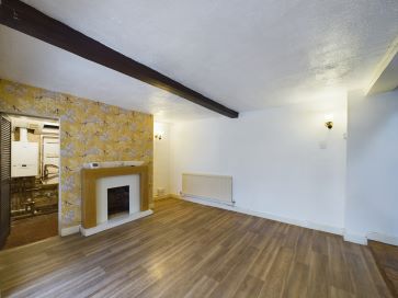 Property for Auction in East Anglia - 4 and 4A Norwich Road, Watton, Thetford, Norfolk IP25 6DB