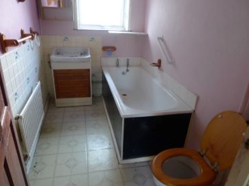 Property for Auction in East Anglia - 9 Rands Meadow, Holwell, Hitchin, Hertfordshire SG5 3SH