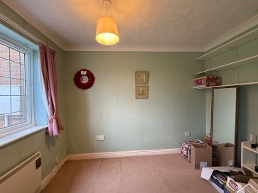 Property for Auction in East Anglia - 7 Havergate, Horstead, Norwich, Norfolk NR12 7EJ