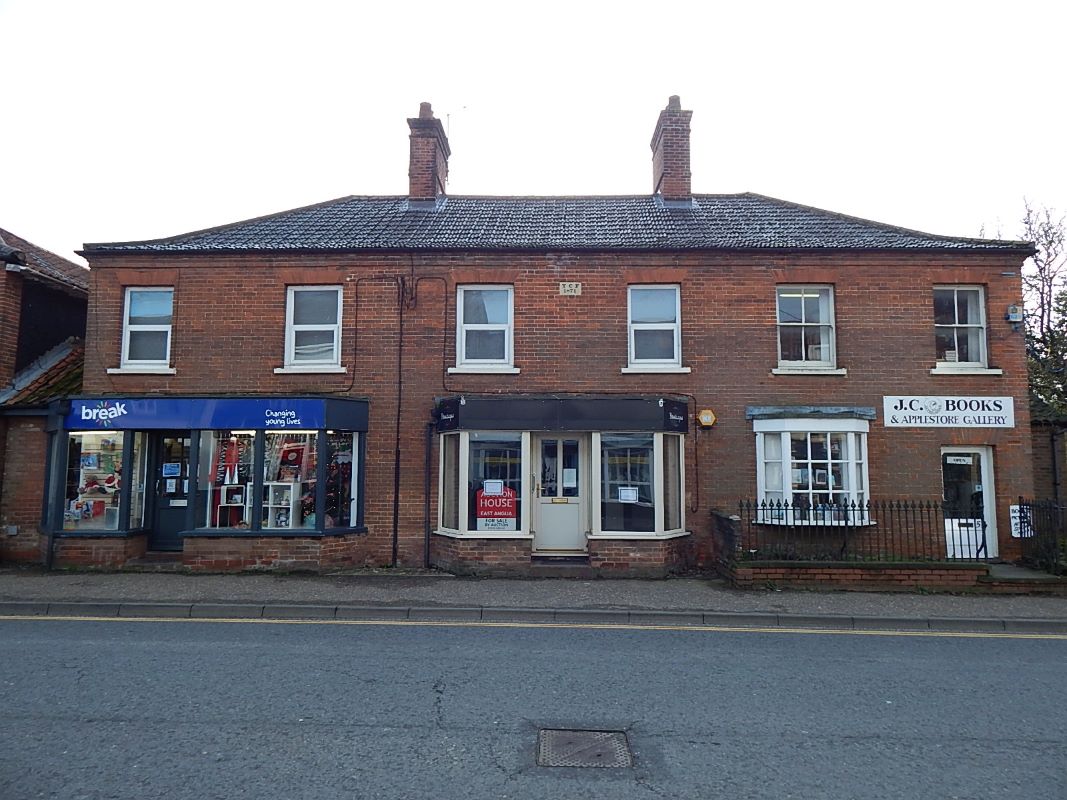 Watton, Thetford, Norfolk, IP25 6AB - Online Auctions