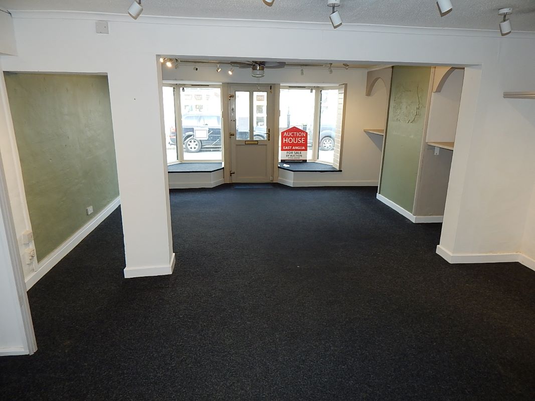 Watton, Thetford, Norfolk, IP25 6AB - Online Auctions