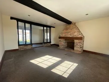 Property for Auction in East Anglia - 9 Holmsey Green, Beck Row, Bury St. Edmunds, Suffolk IP28 8AJ