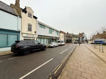 Property for Auction in East Anglia - 84 High Street, Lowestoft, Suffolk NR32 1XN