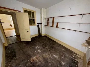 Property for Auction in East Anglia - 84 High Street, Lowestoft, Suffolk NR32 1XN