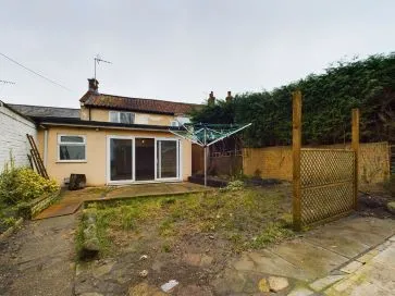 Property for Auction in East Anglia - 4 and 4A Norwich Road, Watton, Thetford, Norfolk IP25 6DB