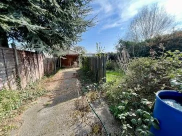 Property for Auction in East Anglia - 48 Leggatt Drive, Bramford, Ipswich, Suffolk IP8 4EX