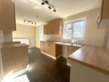 Property for Auction in East Anglia - 22 St. Andrews Place, Melton, Woodbridge, Suffolk IP12 1PZ