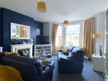 Property for Auction in East Anglia - Flat 3, 40 Leopold Road, Felixstowe, Suffolk IP11 7NP