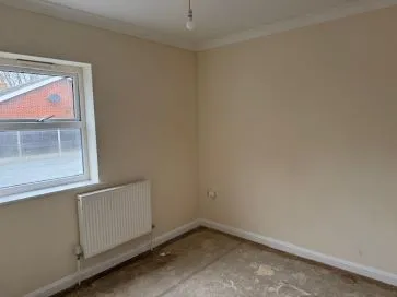 Property for Auction in East Anglia - Flat 5, Sudeley House, 7 Wharf Street, Sutton Bridge, Spalding, Norfolk PE12 9GY