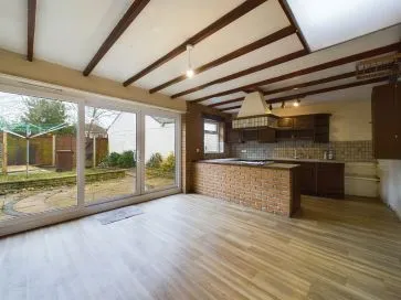 Property for Auction in East Anglia - 4 and 4A Norwich Road, Watton, Thetford, Norfolk IP25 6DB