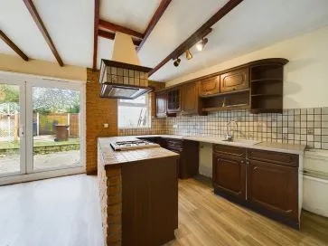 Property for Auction in East Anglia - 4 and 4A Norwich Road, Watton, Thetford, Norfolk IP25 6DB