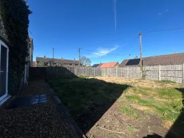 Property for Auction in East Anglia - 9 Holmsey Green, Beck Row, Bury St. Edmunds, Suffolk IP28 8AJ