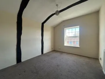 Property for Auction in East Anglia - 9 Holmsey Green, Beck Row, Bury St. Edmunds, Suffolk IP28 8AJ
