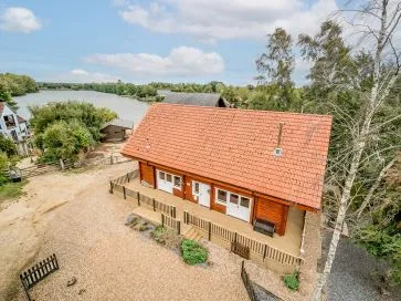 Property for Auction in East Anglia - 45 Pentney Lakes, Common Road, Pentney, King&apos;s Lynn PE32 1LE