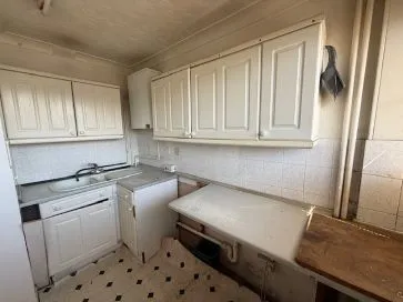 Property for Auction in East Anglia - Flat 1, Conrad Court, 33 Yarmouth Road, Norwich, Norfolk NR7 0EJ