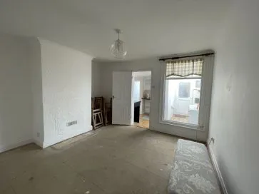 Property for Auction in East Anglia - 7 Jubilee Terrace, Caister-On-Sea, Great Yarmouth, Norfolk NR30 5DE