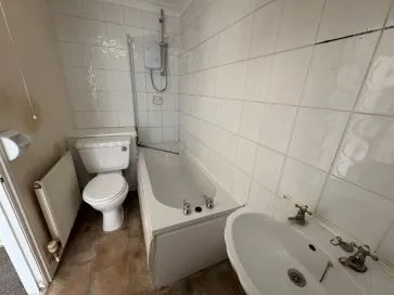 Property for Auction in East Anglia - 114 Eade Road, Norwich, Norfolk NR3 3EJ