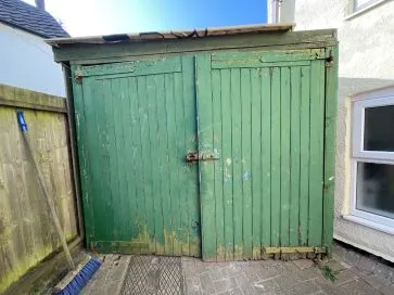 Property for Auction in East Anglia - 5 The Green, Martham, Great Yarmouth, Norfolk NR29 4AH