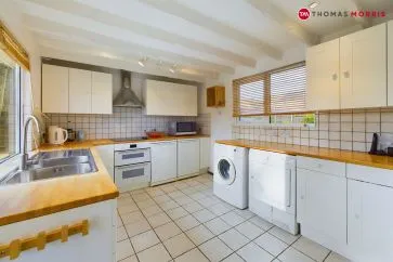 Property for Auction in East Anglia - 24 Brockholt Road, Caxton, Cambridge, Cambridgeshire CB23 3PR