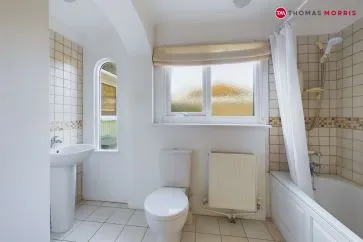 Property for Auction in East Anglia - 24 Brockholt Road, Caxton, Cambridge, Cambridgeshire CB23 3PR