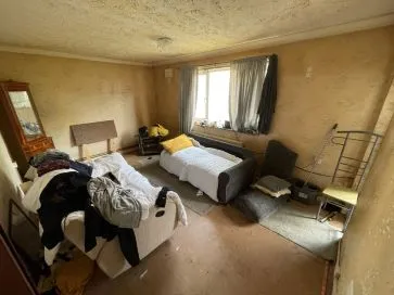Property for Auction in East Anglia - 3 Yarmouth Way, Great Yarmouth, Norfolk NR30 2SJ