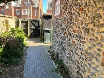 Property for Auction in East Anglia - Chesterfield Lodge, West Street, Cromer, Norfolk NR27 9DT
