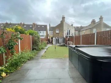 Property for Auction in East Anglia - 199 Elm Road, Leigh-On-Sea, Essex SS9 1SB
