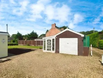 Property for Auction in East Anglia - Rone Cottage Back Road, Gorefield, Wisbech, Cambridgeshire PE13 4NW
