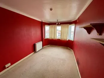 Property for Auction in East Anglia - Flat 12, Holland House, Skelmersdale Road, Clacton-On-Sea, Essex CO15 6BD