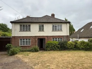 Property for Auction in East Anglia - 162 Spixworth Road, Norwich, Norfolk NR6 7EH