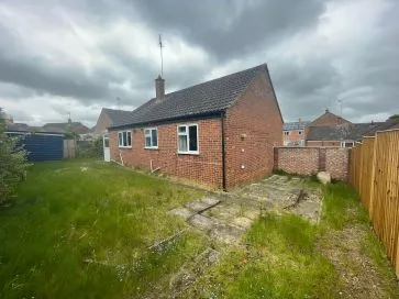 Property for Auction in East Anglia - 8 Searle Close, Fakenham, Norfolk NR21 8NA