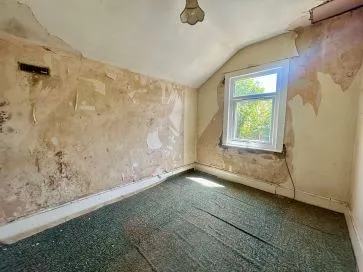 Property for Auction in East Anglia - 124 Cemetery Road, Ipswich, Suffolk IP4 2HR
