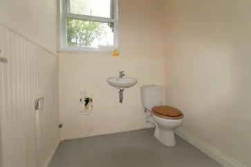 Property for Auction in East Anglia - 84 Christchurch Street, Ipswich, Suffolk IP4 2DE