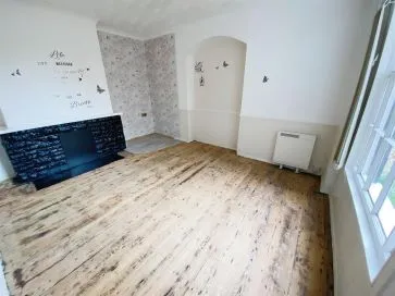 Property for Auction in East Anglia - 48 & 48a High Street, Lowestoft, Suffolk NR32 1HZ